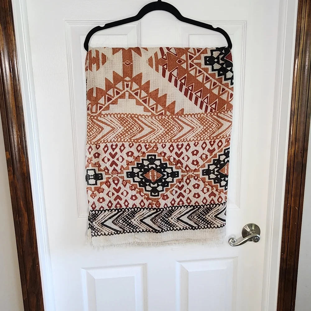 Long rectangle scarf with fringe Geometric cream burgundy burnt orange black